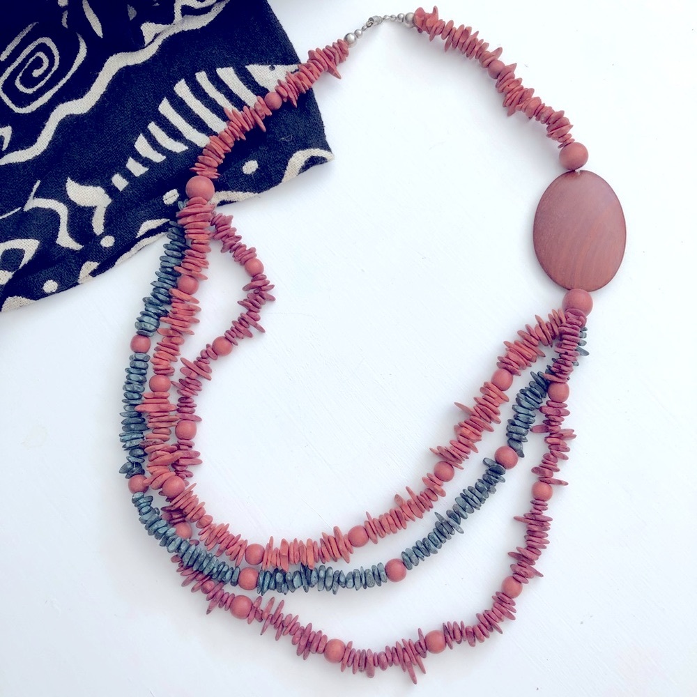 ▫️vintage▫️wood multi-strand necklace